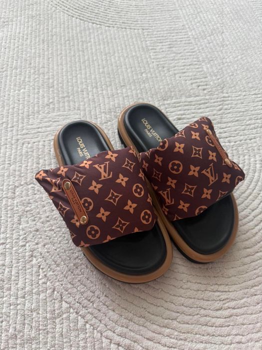 Papuci LV dama ! Marimi 39 40 41