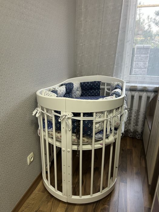 Продам манеж хорошего качества