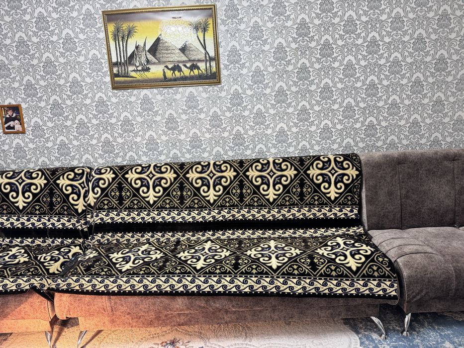 Диван с креслами