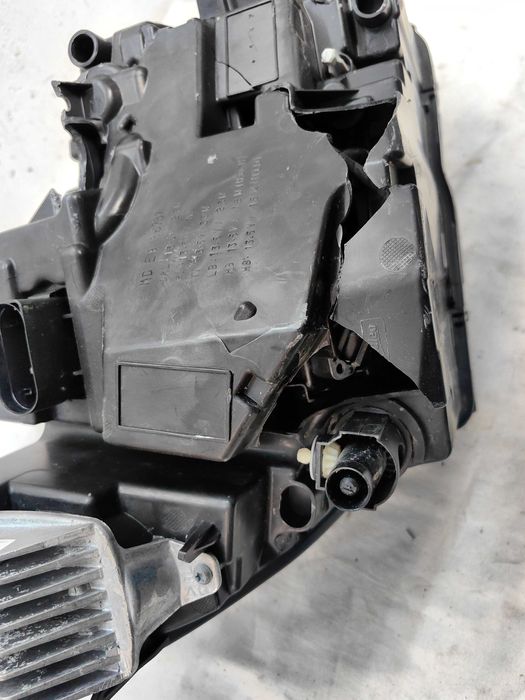 Оригинален фар Волво XC40  Volvo XC40 Full Led