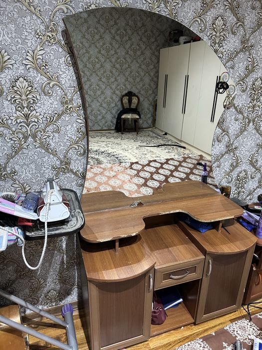 Truma. Oynalik kelib kurib olsela buladi zur turibdi oynasi singan lik