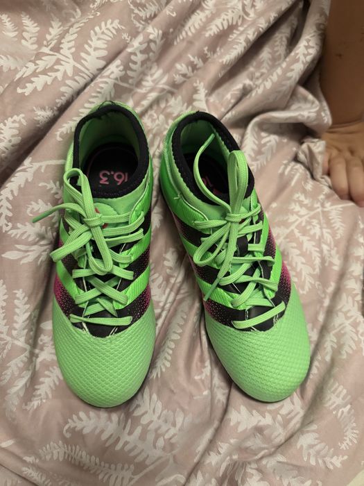 Vand ghete fotbal Adidas 16.3