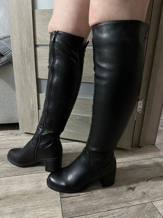 Продам сапоги и ботинки