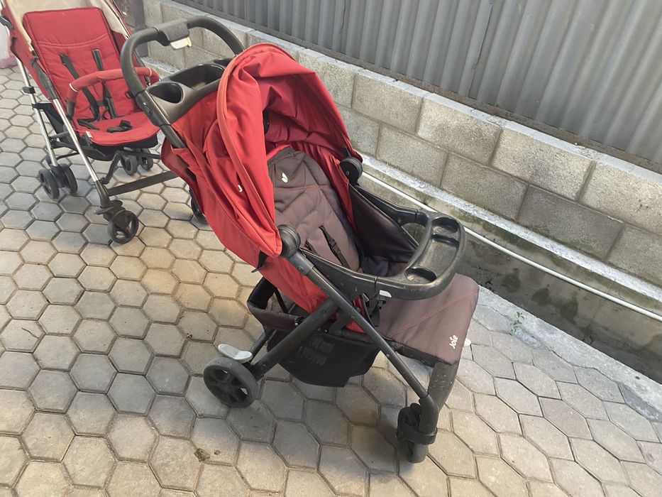 Продам две колясик