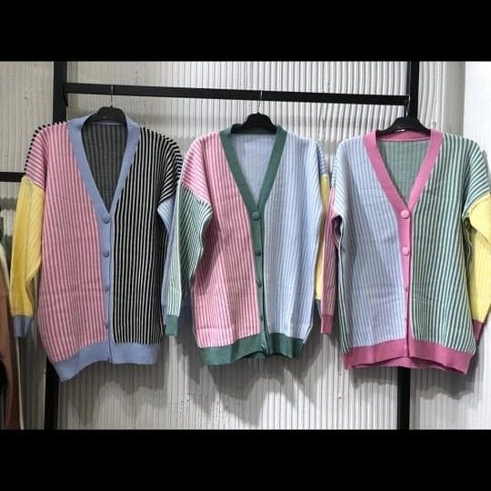 Ұнаса ватсап жазамыз)))