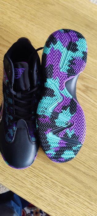 Баскетболни маратонки