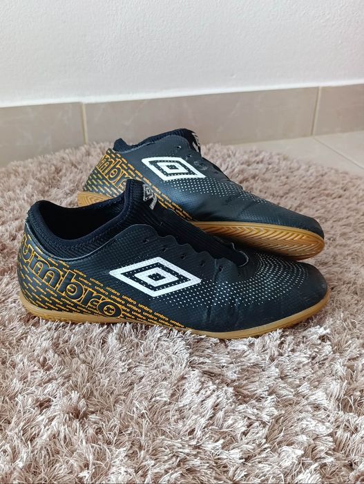 Ghete de fotbal Umbro Indoor/Futsal