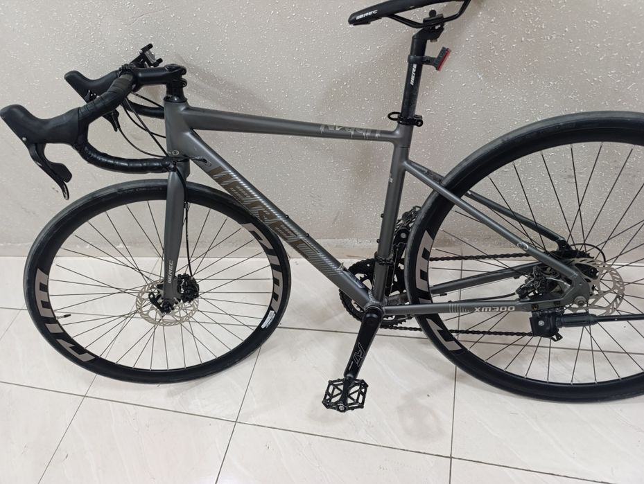 Шоссейный велосипед