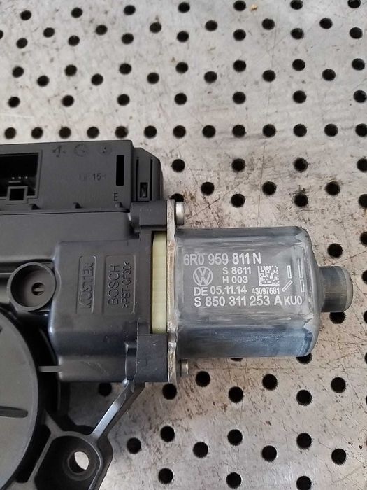 Motoras macara stanga spate vw polo 6r 236656002