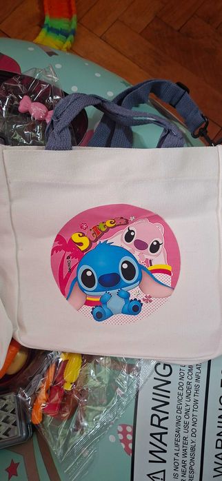 Две нови чанти на Стич. Имат и дълга дръжка