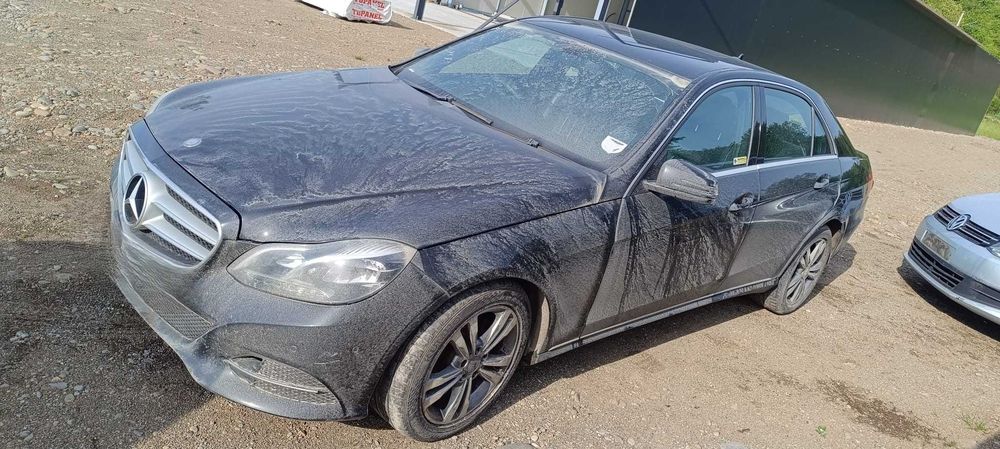 Dezmembrez Mercedes E Class W212 E220 cdi 2014