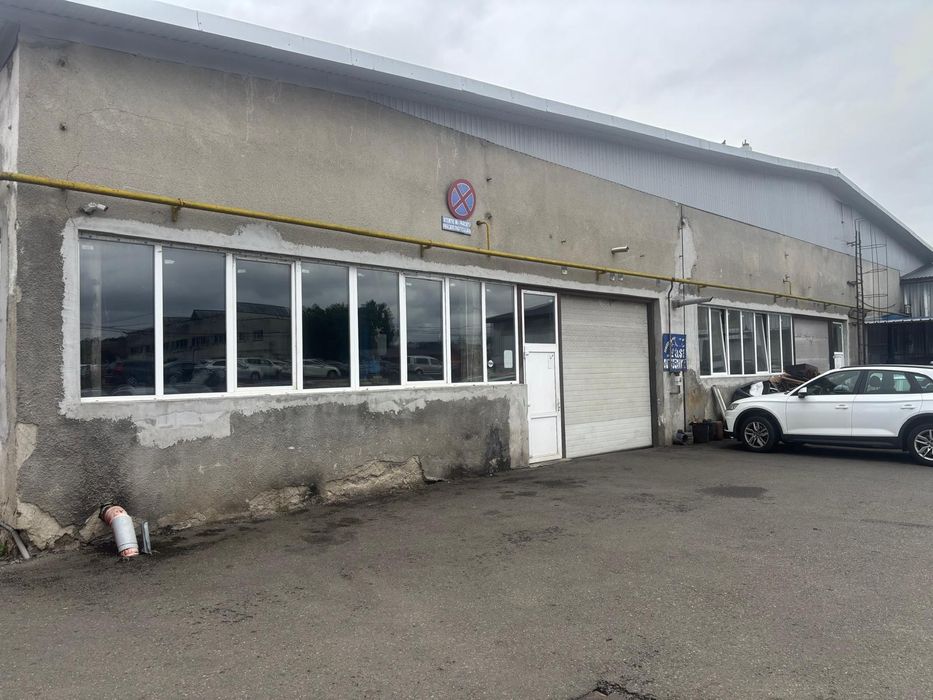 Societate comerciala cu service auto echipat și dotat, situat într-un spațiu închiriat