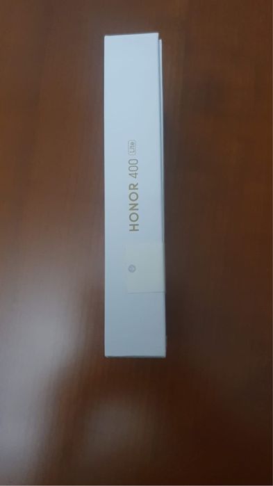 Vand honor 400 lite sigilat negru