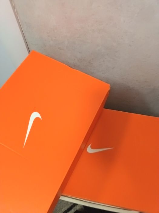 4 чифта спортни обувки nike, adidas