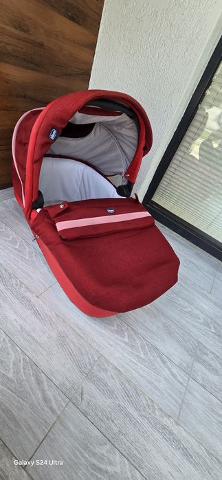 Детская коляска chicco