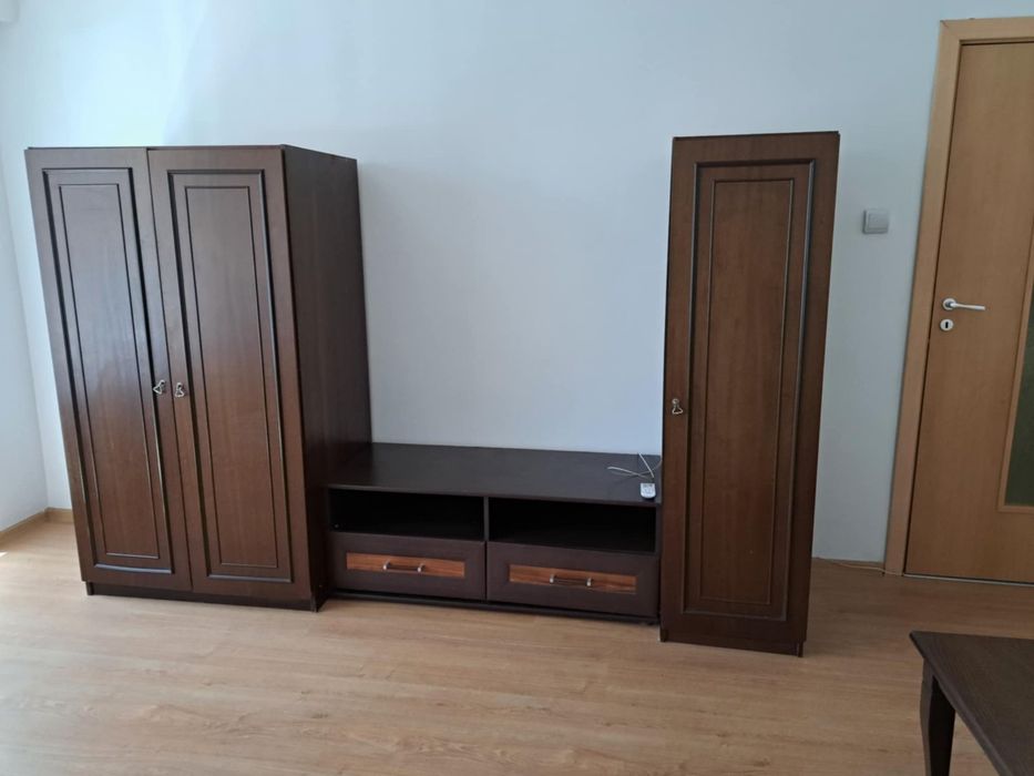 Дава се под наем Двустаен апартамент в Варна, Трошево - 42 кв.м за 331.5 € - Снимка #1