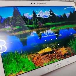 Galaxy Tab S 10.5 - SM-T800 cu husa si incarcator