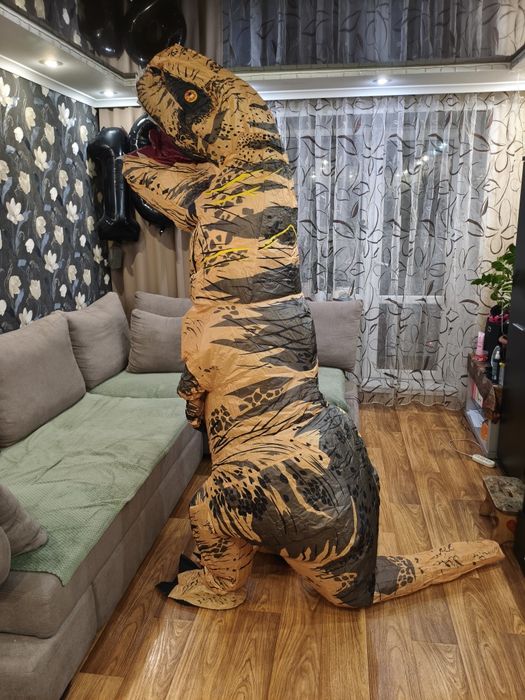 Продам надувные костюмы