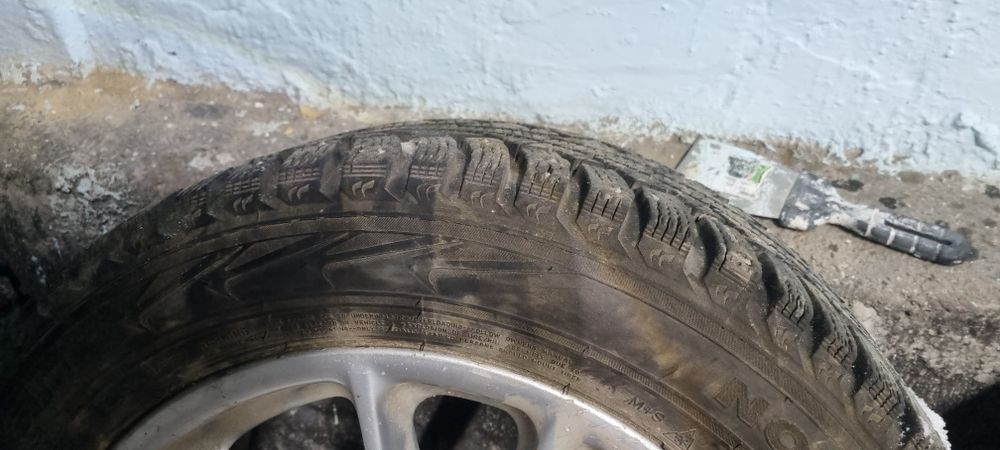 Продам резину с дисками