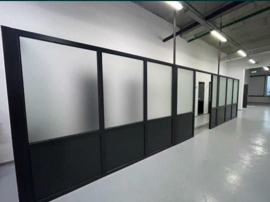 Тонировка окон перегородки