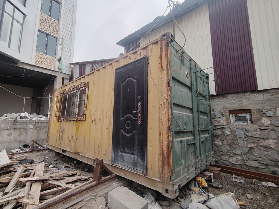 Контейнер под офис