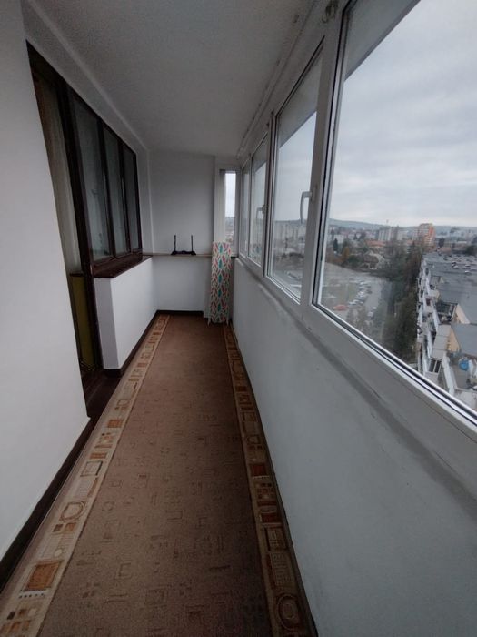 Închiriez apartament cu doua camere în Aleea Carpați