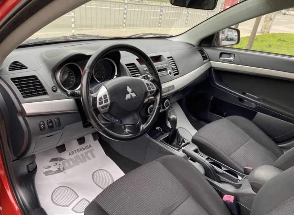 Продава се Mitsubishi Lancer