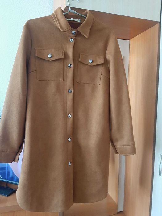 Продам вещи (платья)