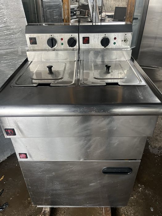 Английски фритюрник PARRY 12kW