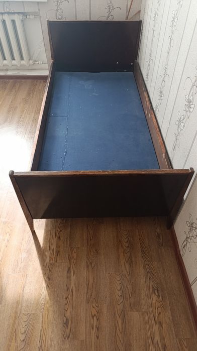 Продается кровать 90х190