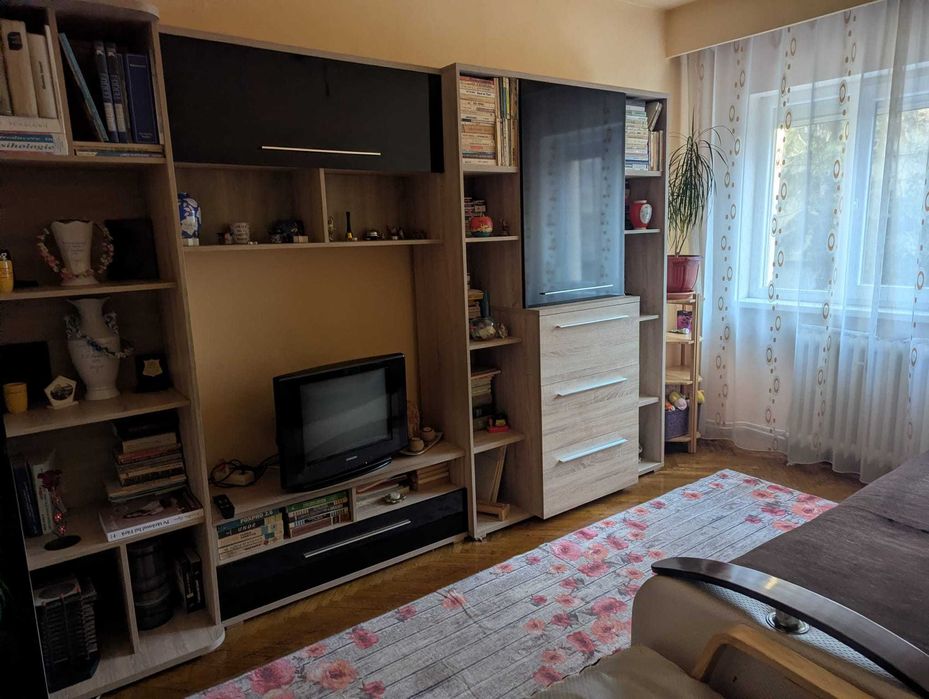 vanzare apartament 4 camere, zona centrala