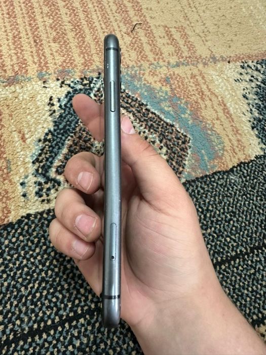 Продам iphone 11 128