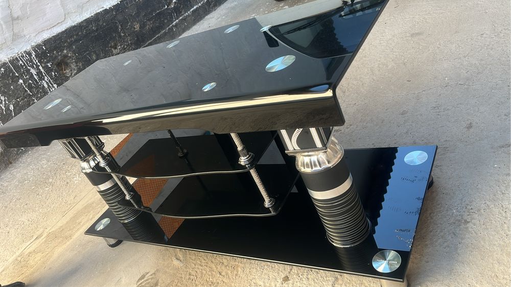 Потставка для телефизор