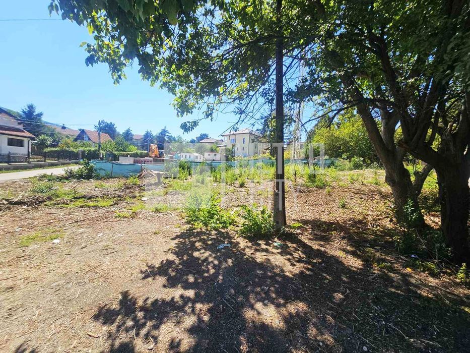 Продава се Парцел в София, Горна баня - 730 кв.м за 246 €/кв.м - Снимка #2