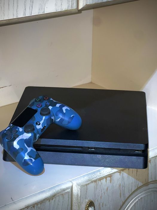 Playstation 4 Slim