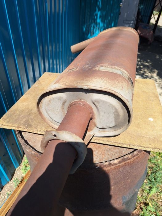 Продам глушитель на газель бизнес