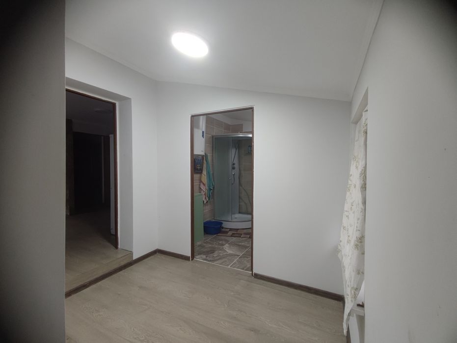 Продается дом с катером, гараж и мастерская