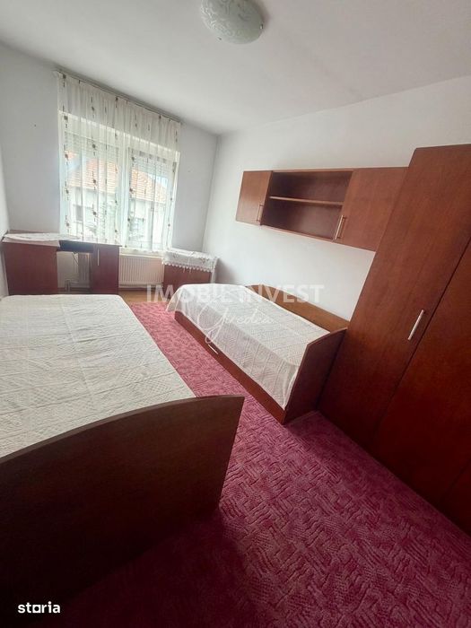 Apartament 3 camere cu scara interioara, 81 mp, etaj 2, boxa, parcare
