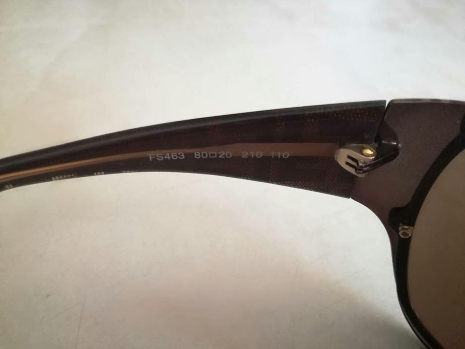 Слънчеви очила Fendi