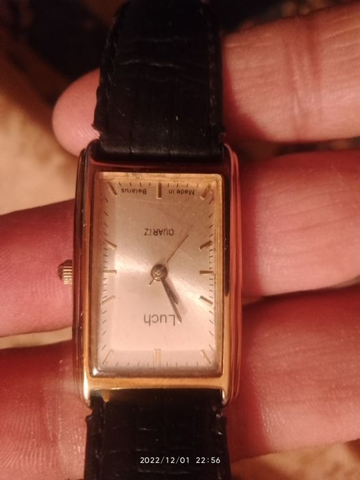 Часы ЛУЧ кварц производства СССР и Электроника 5