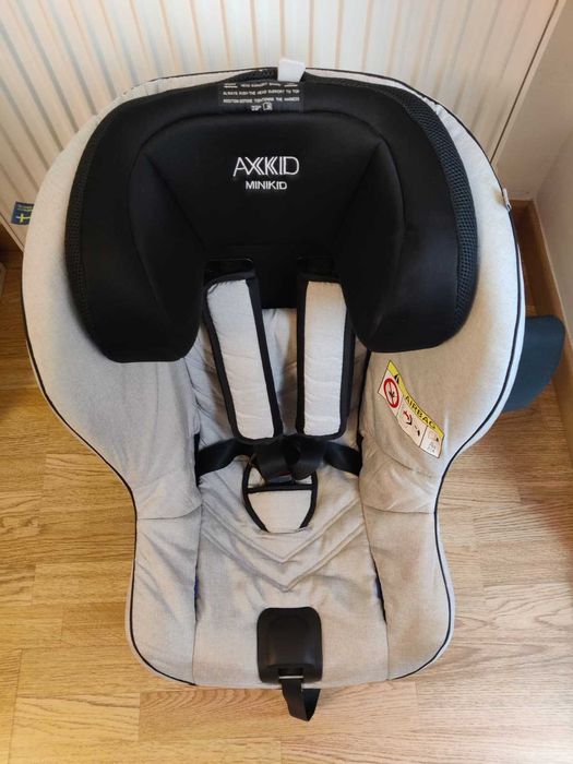 Scaun auto rear facing Axkid Minikid 2.0