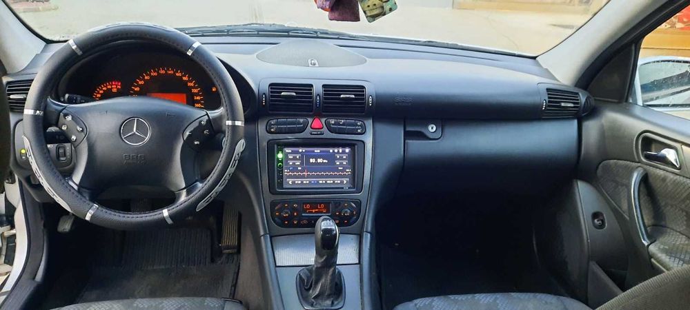 Mercedes C200 Kompressor Gri Benzina + GPL