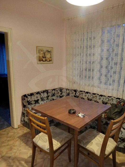 Дава се под наем Тристаен апартамент в Варна, ВИНС - 80 кв.м за 600 € - Снимка #1