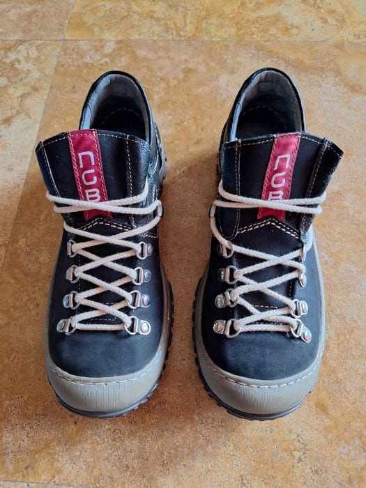 Vând adidași ghete Nagaba 37NOI