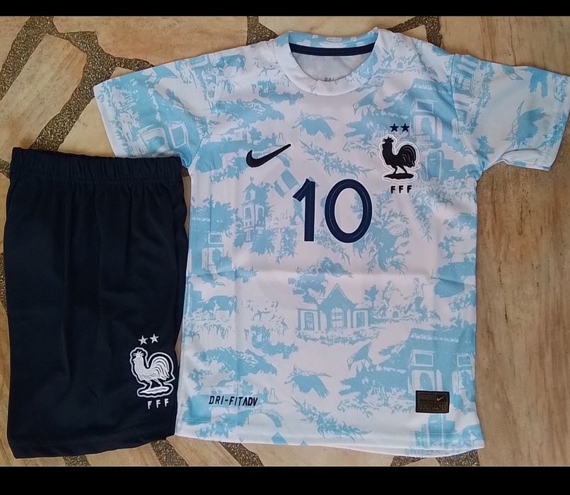 MBAPPE детско юношески футболни екипи Франция