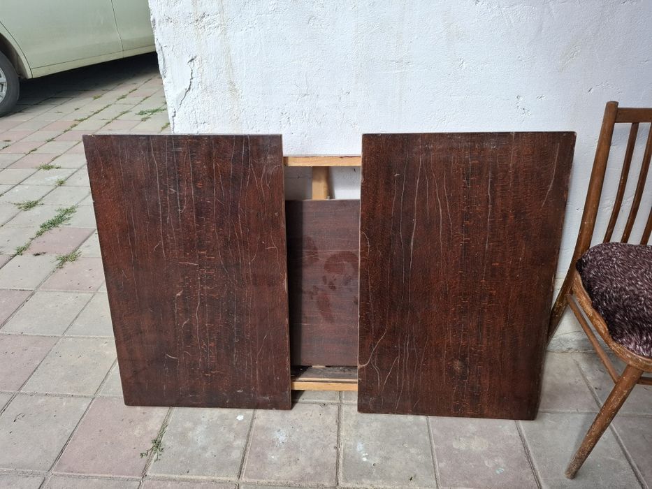 Продаётся  раздвижной советский стол