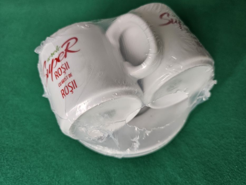 Set cesti cafea cu farfurie