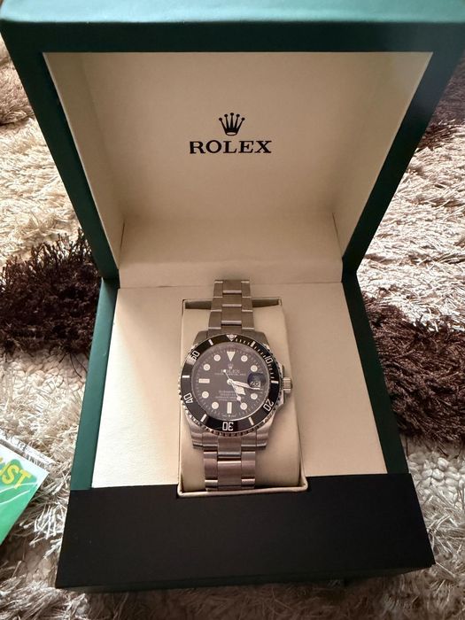 Rolex submariner negru (nu patek, omega, fossil)
