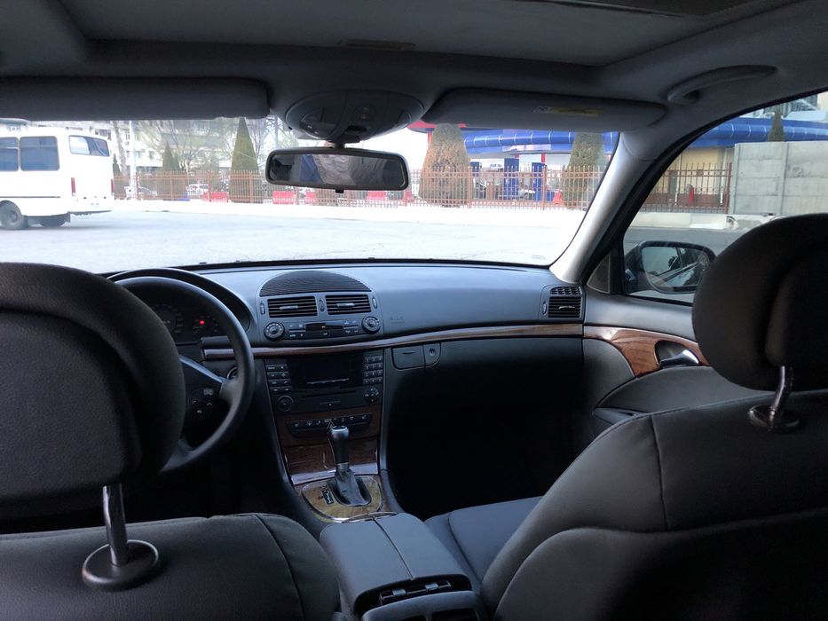 Mersedes benz  w211 full