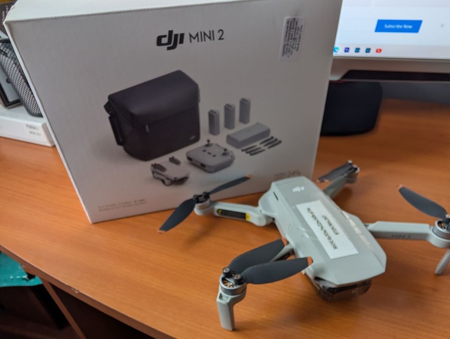 Vând drona DJi Mini 2 se Fly More Combo